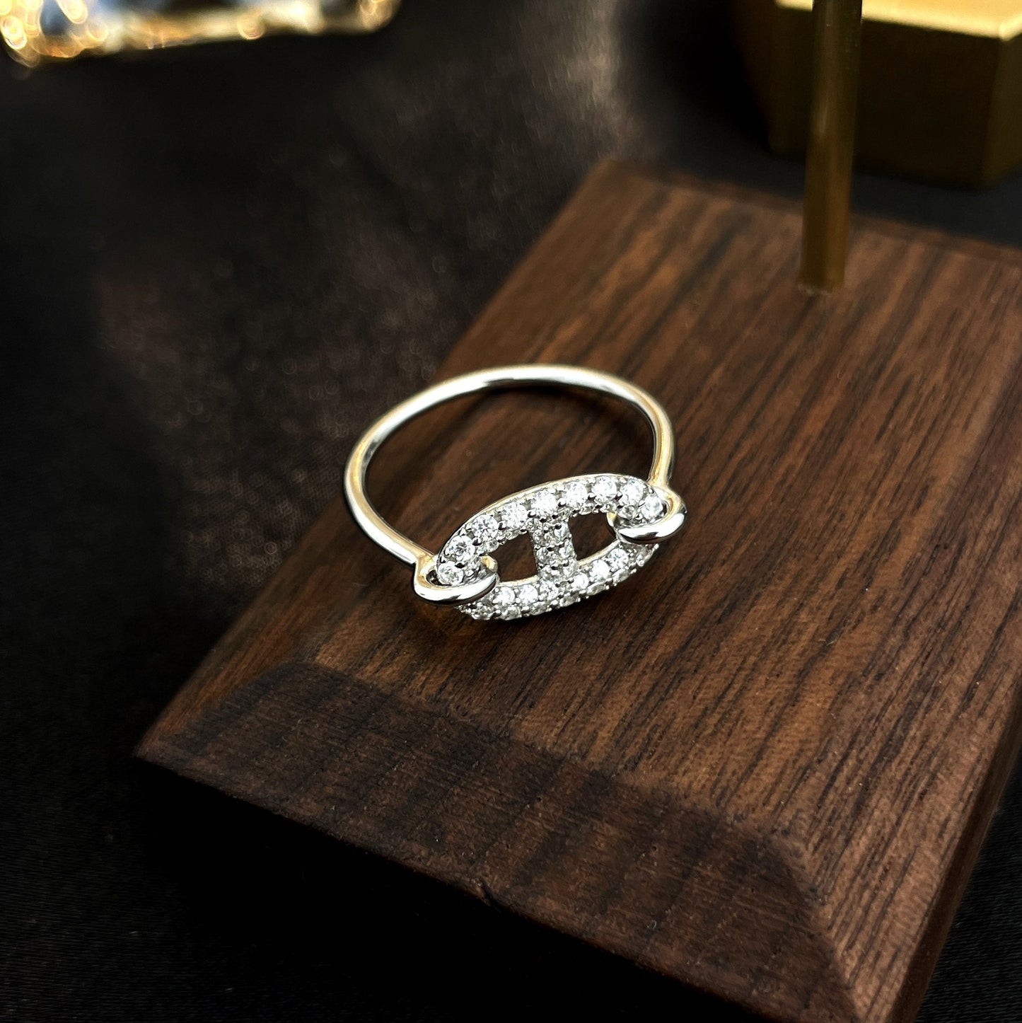 Lume Jewelry RONDE SMALL SILVER DIAMOND RING