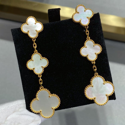 Lume Jewelry クローバー MOP 3モチーフ ゴールドピアス