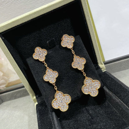 Lume Jewelry クローバー 3モチーフ ダイヤモンドパヴェ ローズゴールドピアス
