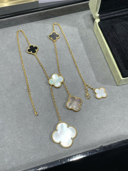 「ルームジュエリー」クローバー 6モチーフ マザーオブパール オニキス ゴールドネックレス