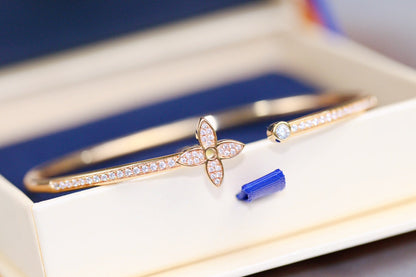 Lume Jewelry「IDYLLE PINK GOLD OPEN BRACELET DIAMOND PAVED」