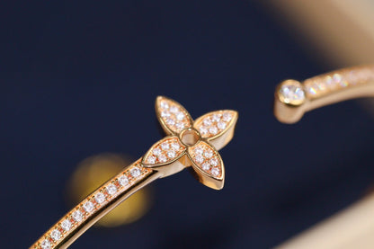 Lume Jewelry「IDYLLE PINK GOLD OPEN BRACELET DIAMOND PAVED」