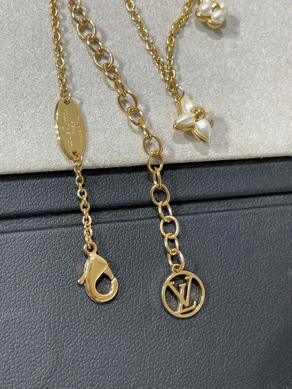 「Lume Jewelry」フラワーグラム ゴールドMOP 2連ネックレス