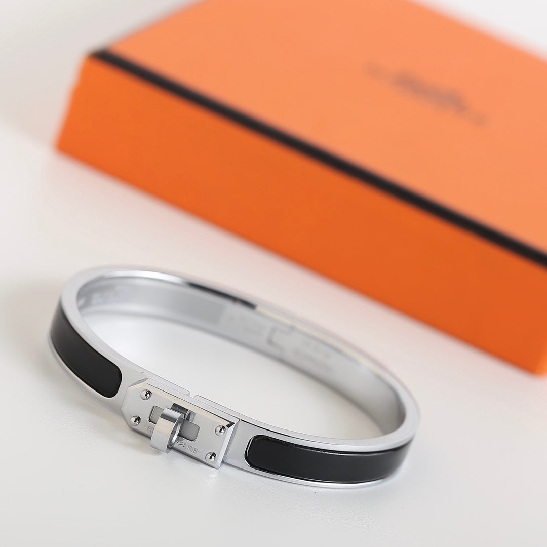 「Lume Jewelry」HM KELLY ブラックブレスレット