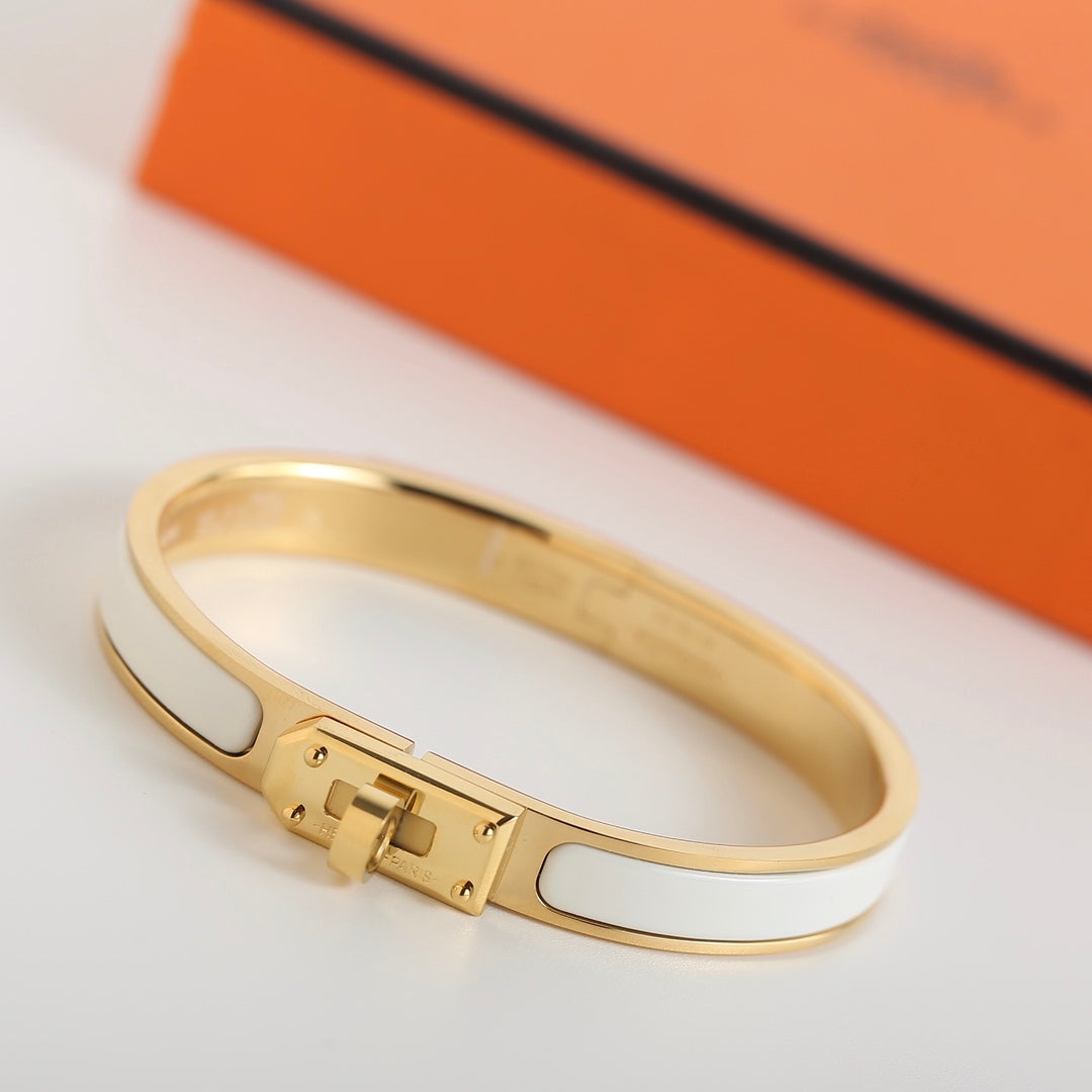 Lume Jewelry HM KELLY WHITE ブレスレット