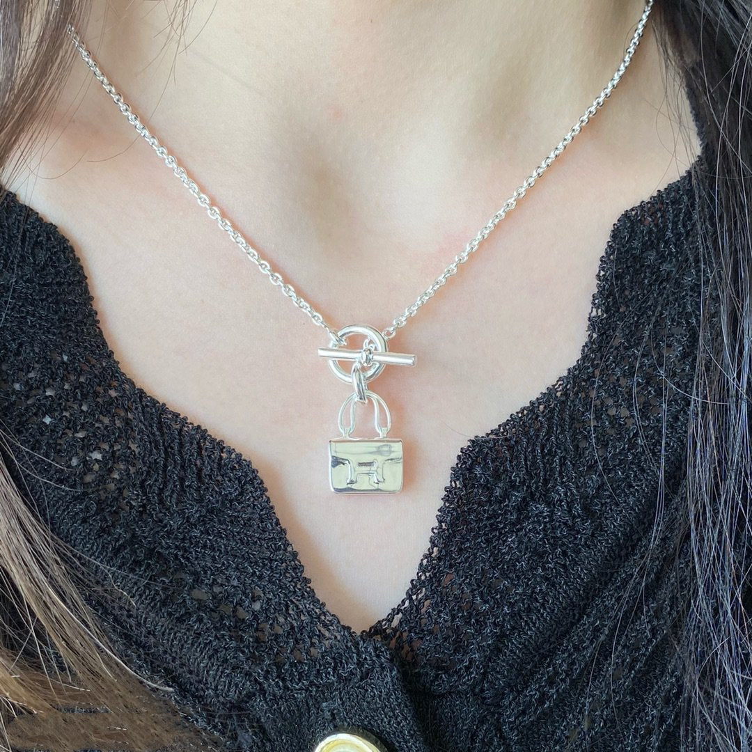 Lume Jewelry 「コンスタンス ペンダント シルバーネックレス」