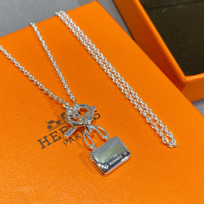 Lume Jewelry 「コンスタンス ペンダント シルバーネックレス」