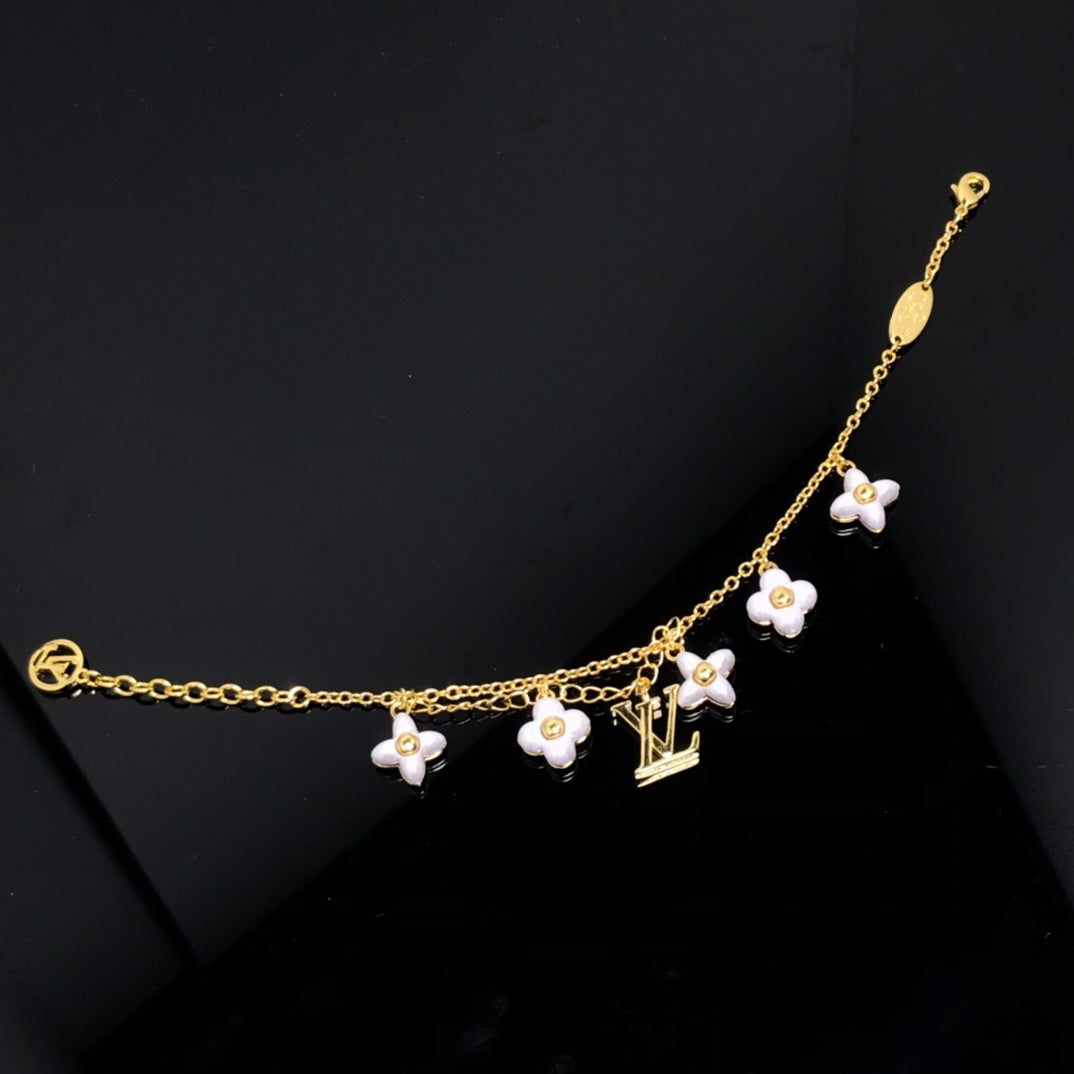 Lume Jewelry ロゴ 6モチーフ スターアンドサン ゴールドブレスレット