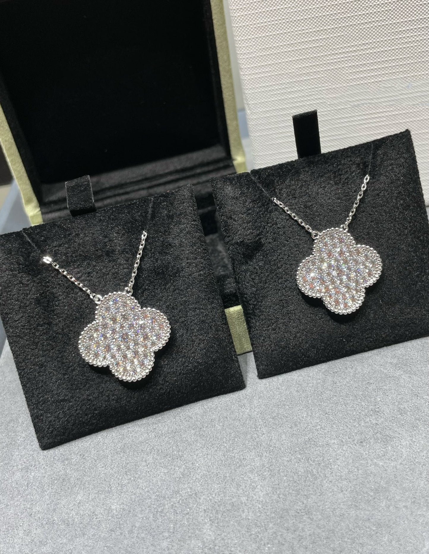 「Lume Jewelry」クローバー 25mm ラージペンダント ダイヤモンドパヴェ シルバーネックレス