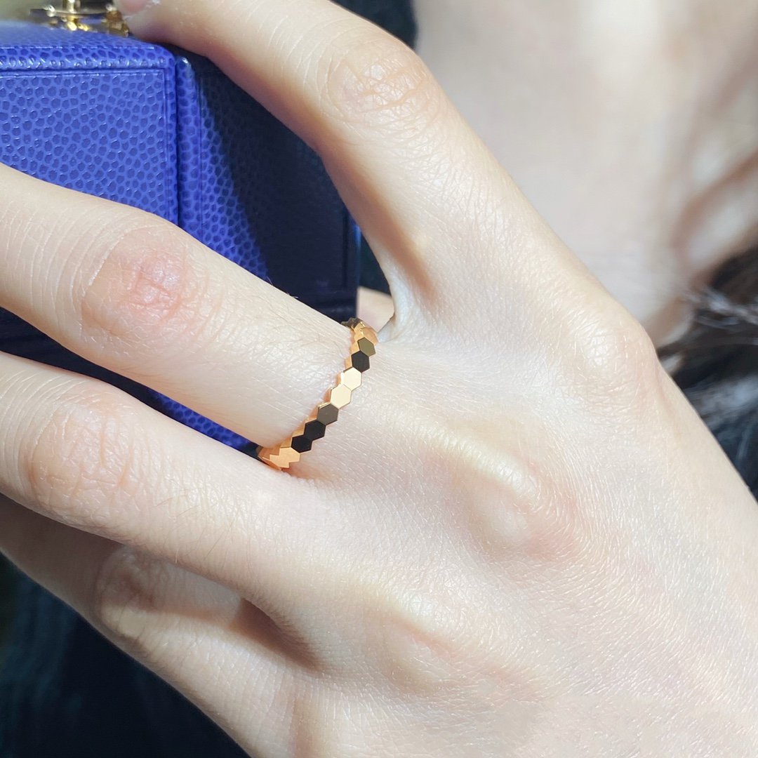 Lume Jewelry「BEE LOVE スモールリング」