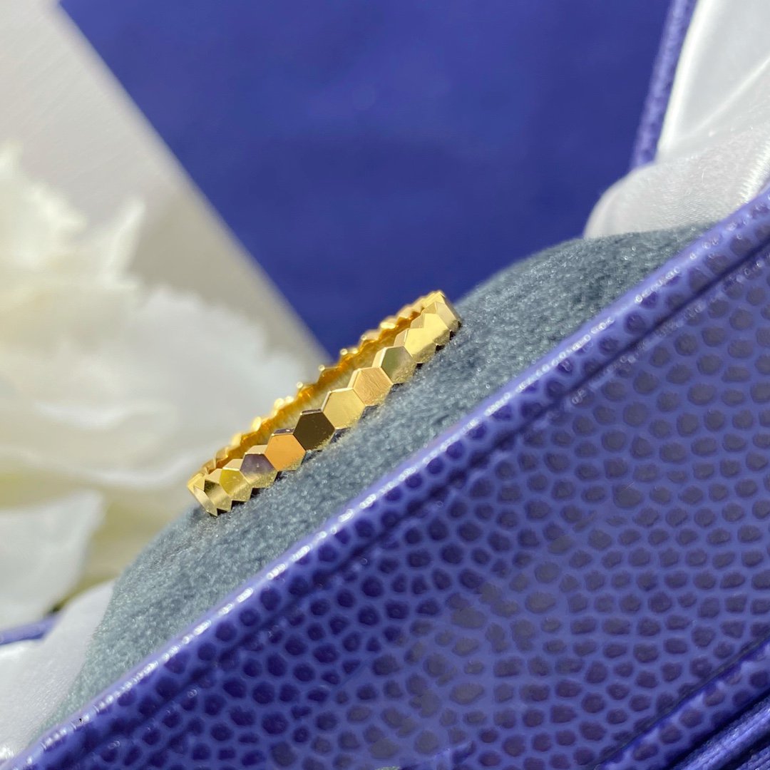 Lume Jewelry「BEE LOVE スモールリング」