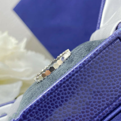 Lume Jewelry「BEE LOVE スモールリング」