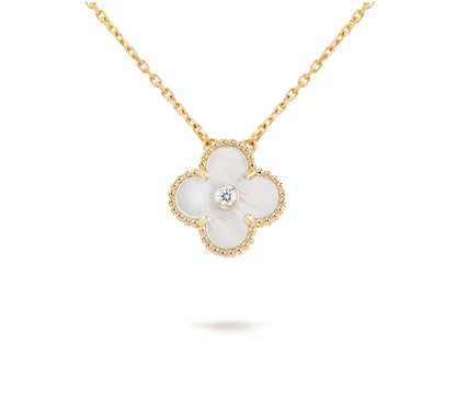 「Lume Jewelry」クリスマス限定ネックレスコレクション