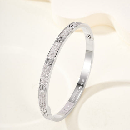 Lume Jewelry「LOVE BRACELET 4.8MM ダイヤモンドパヴェ」