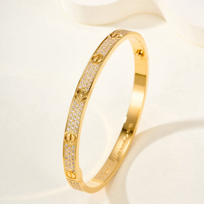 Lume Jewelry「LOVE BRACELET 4.8MM ダイヤモンドパヴェ」