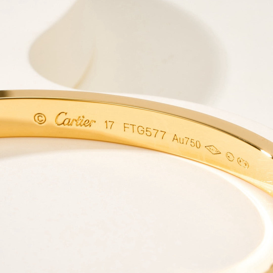 Lume Jewelry「LOVE BRACELET 4.8MM ダイヤモンドパヴェ」