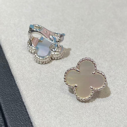 [Lume Jewelry] CLOVER LARGE (20mm) 1モチーフ ホワイトマザーオブパール スタッドピアス
