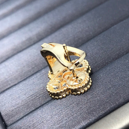 「Lume Jewelry」クローバー1モチーフダイヤモンドスタッドピアス シルバー