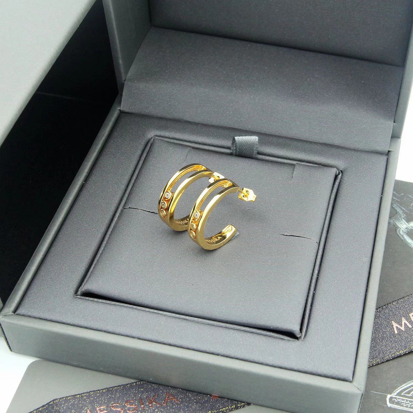 [Lume Jewelry] Move Double Hoop Earrings, 3 Movable Stones