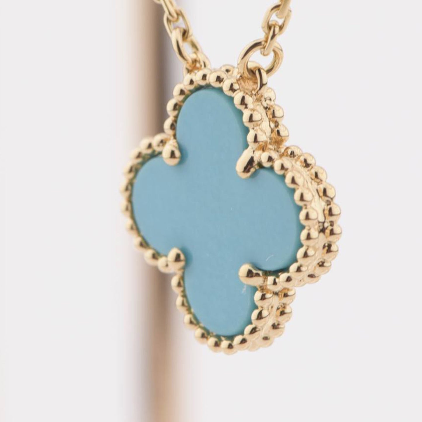 Lume Jewelry クローバー15MM ヴィンテージターコイズネックレス