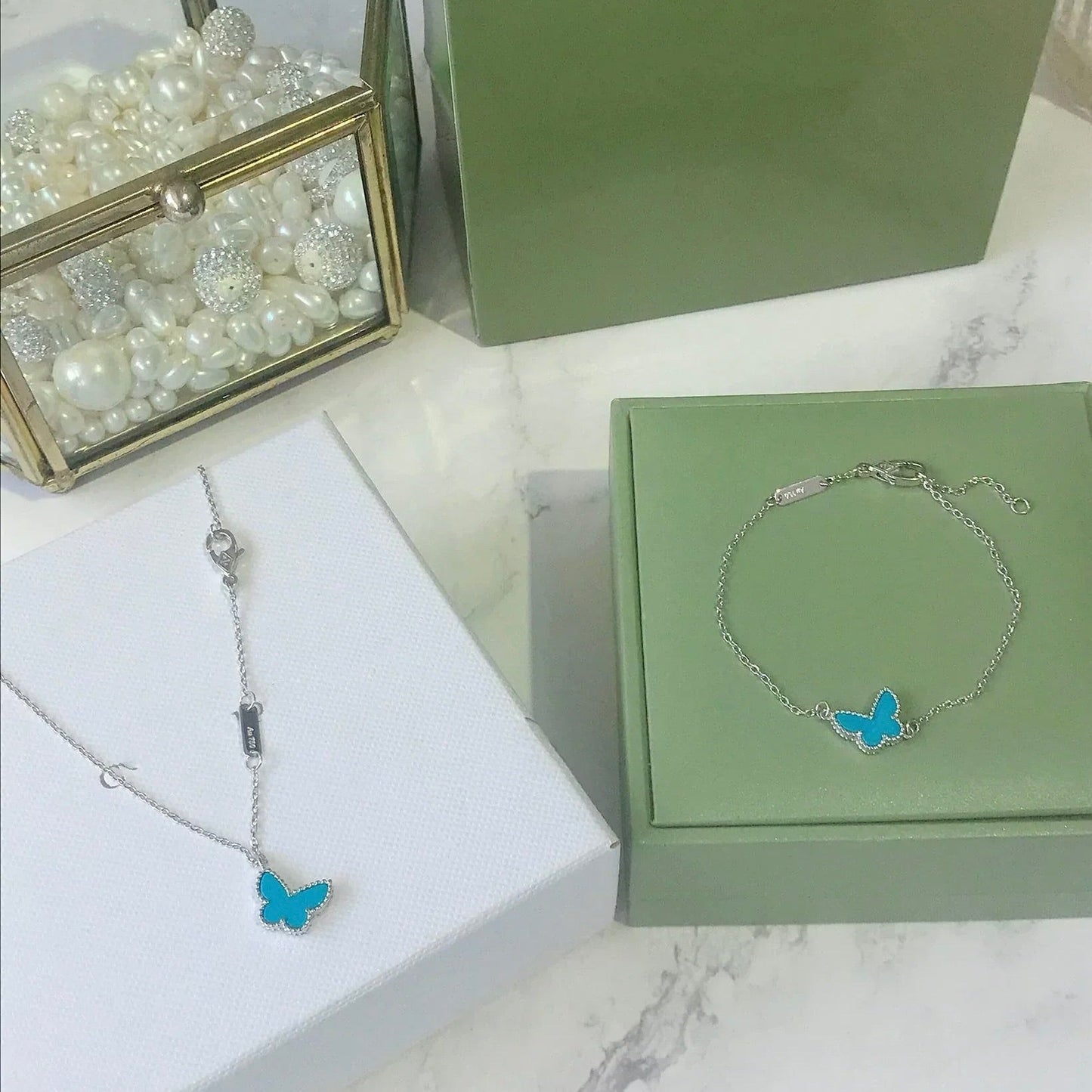 Lume Jewelry® バタフライ ターコイズ バタフライブレスレット シルバー