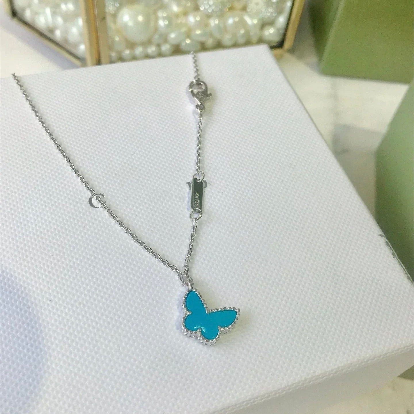 Lume Jewelry® バタフライ ターコイズ バタフライブレスレット シルバー