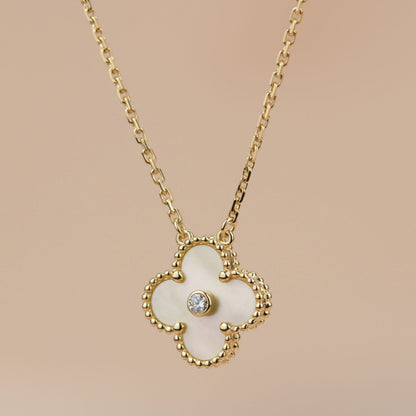 Lume Jewelry クローバー 15MM ダイヤモンド ゴールド マザーオブパール ネックレス