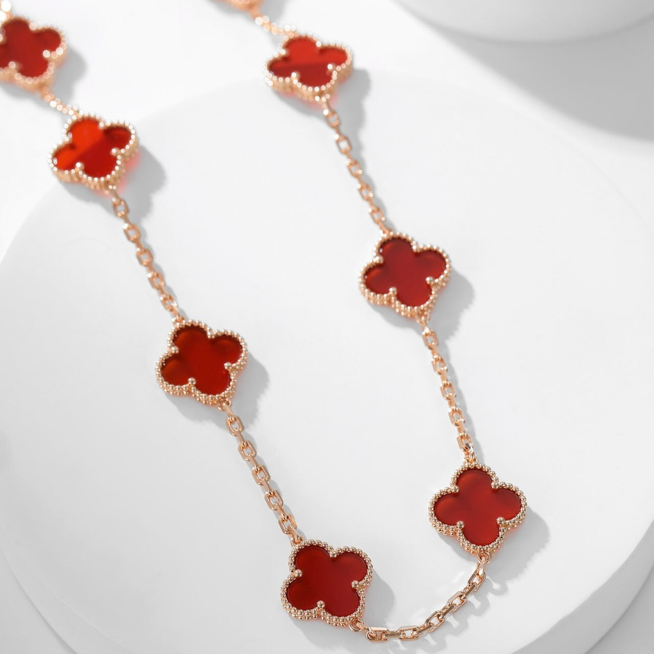「Lume Jewelry」 クローバー 10モチーフ カーネリアン ネックレス