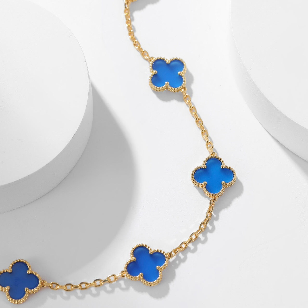 Lume Jewelry クローバー10モチーフ ブルーアゲートネックレス