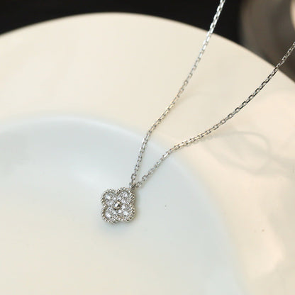 Lume Jewelry CLOVER MINI 9.5MM PENDANT DIAMOND NECKLACE