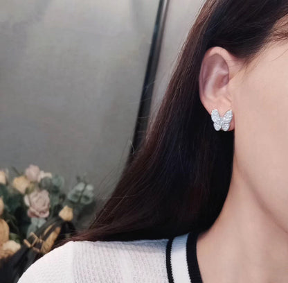 Lume Jewelry「バタフライ オールダイヤモンドピアス」