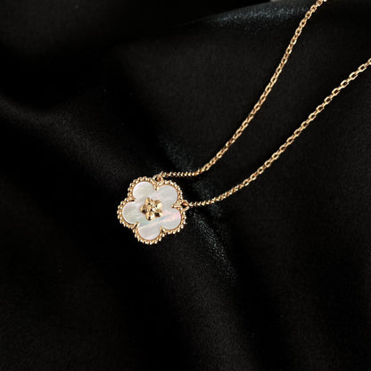 Lume Jewelry「LUCKY」ホワイトMOP梅の花ネックレス