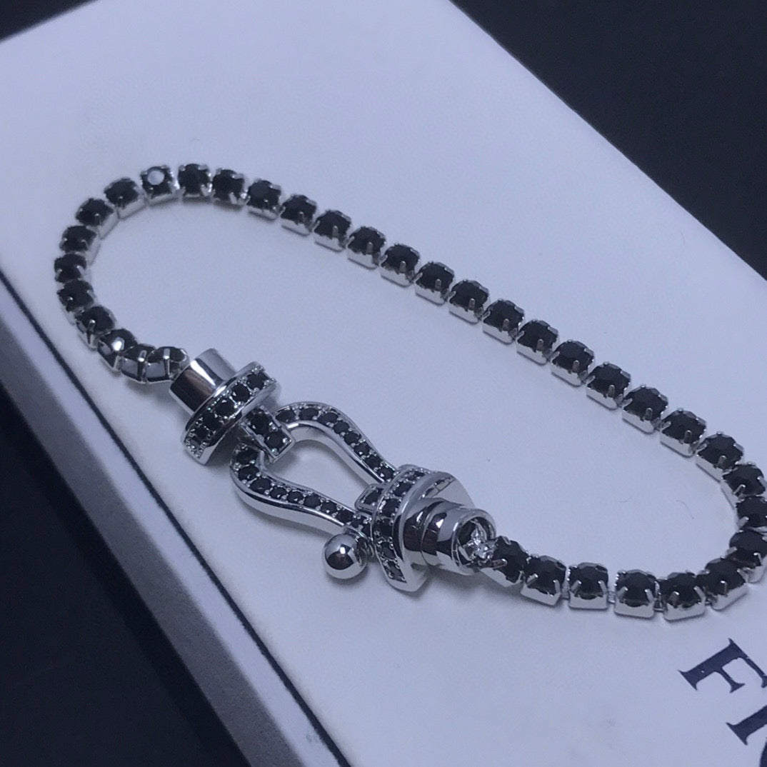 Lume Jewelry「FORCE」ラージホースシュー フルダイヤモンドテニスブレスレット