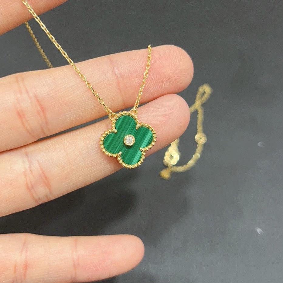 Lume Jewelry クローバー 15MM ダイヤモンド ターコイズ ネックレス