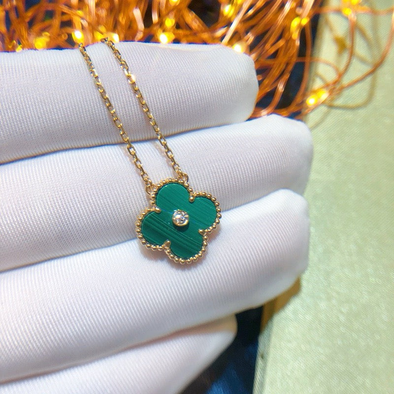 Lume Jewelry クローバー 15MM ダイヤモンド ターコイズ ネックレス