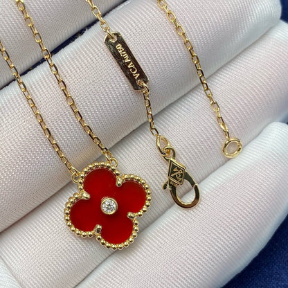 「Lume Jewelry」クローバー 15MM ダイヤモンド カーネリアン ネックレス