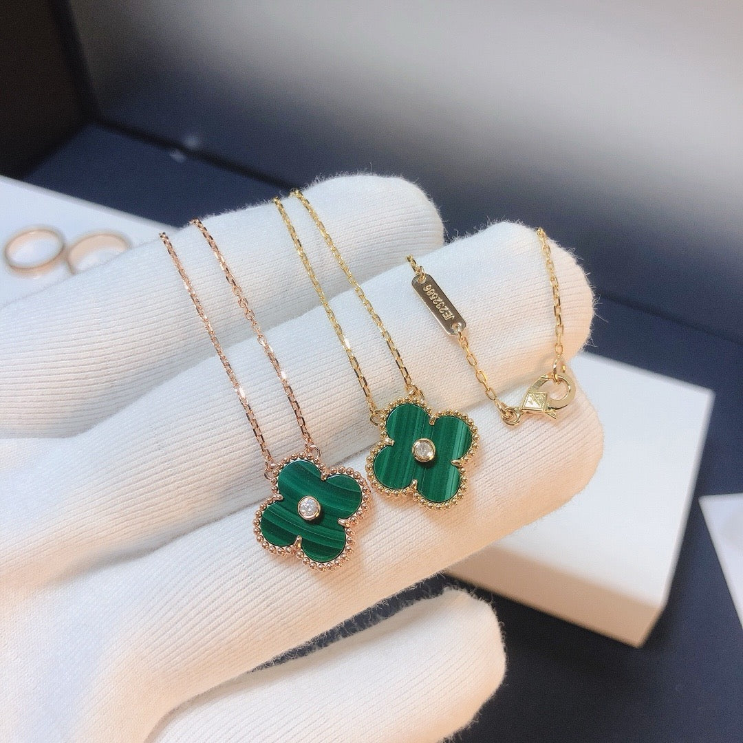 Lume Jewelry クローバー 15MM ダイヤモンド ターコイズ ネックレス
