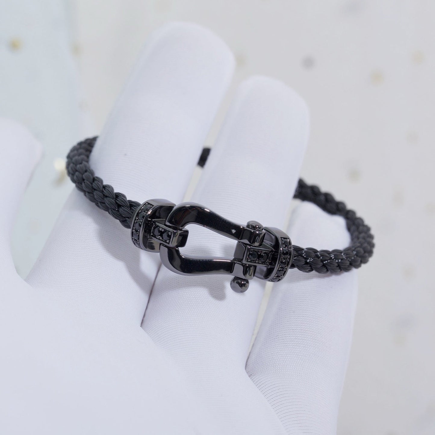 Lume Jewelry「フォース ラージ シリーズ」ホースシュー ブラックサムライ ブレスレット
