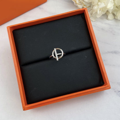 Lume Jewelry『ECHAPPEE RING DIAMOND』