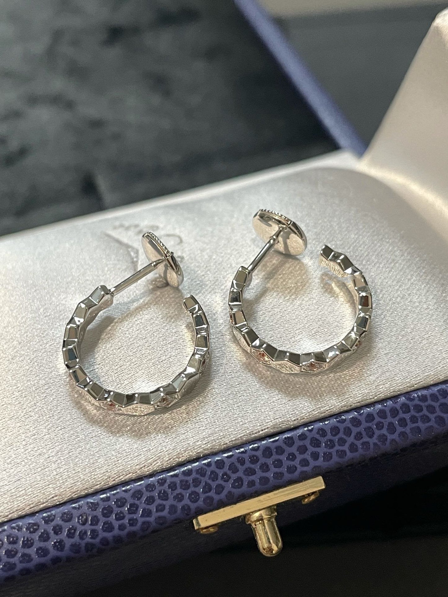 「ルンメジュエリー」BEE LOVE ピアス シルバー