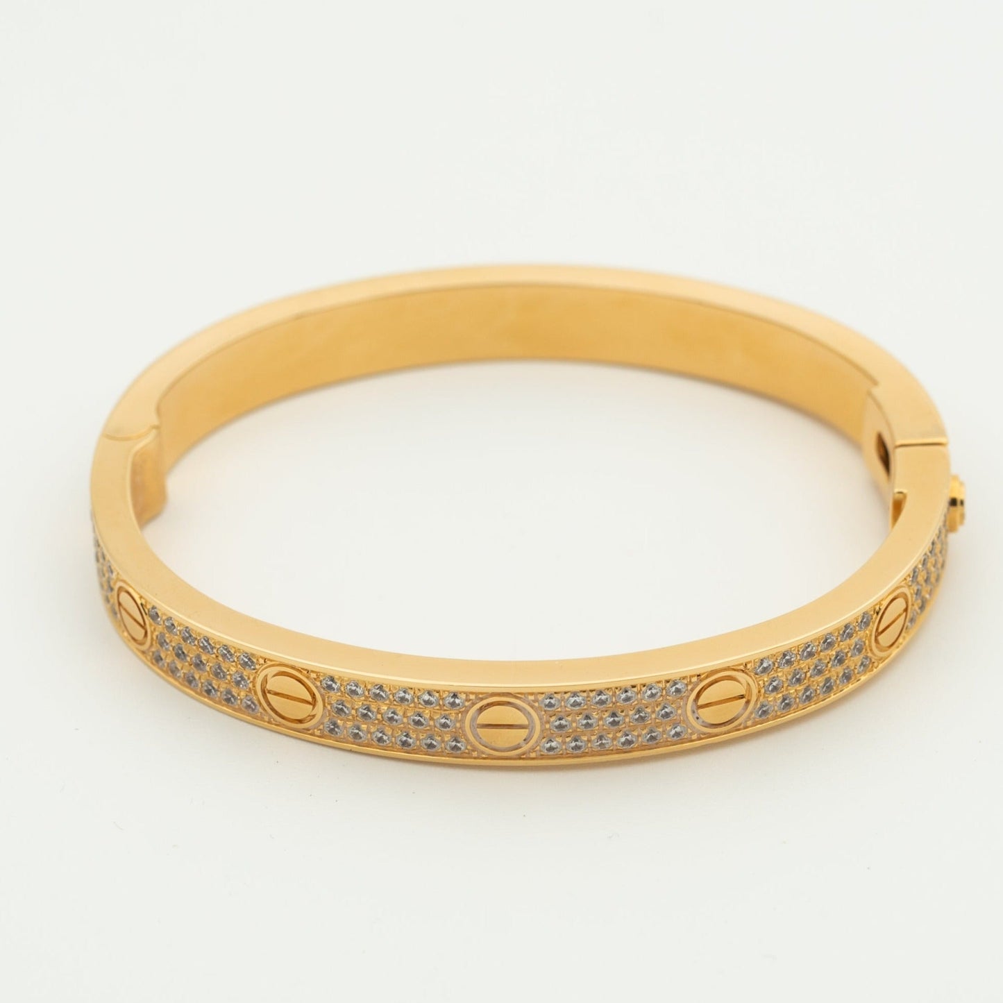 「ルンヌ・ジュエリー」LOVE ブレスレット 6.1MM ダイヤモンドパヴェ
