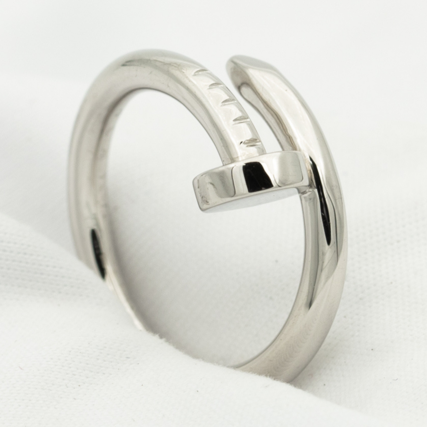 Lume Jewelry「ジュストリング 2.65MM シルバー」