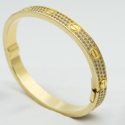 「ルンヌ・ジュエリー」LOVE ブレスレット 6.1MM ダイヤモンドパヴェ