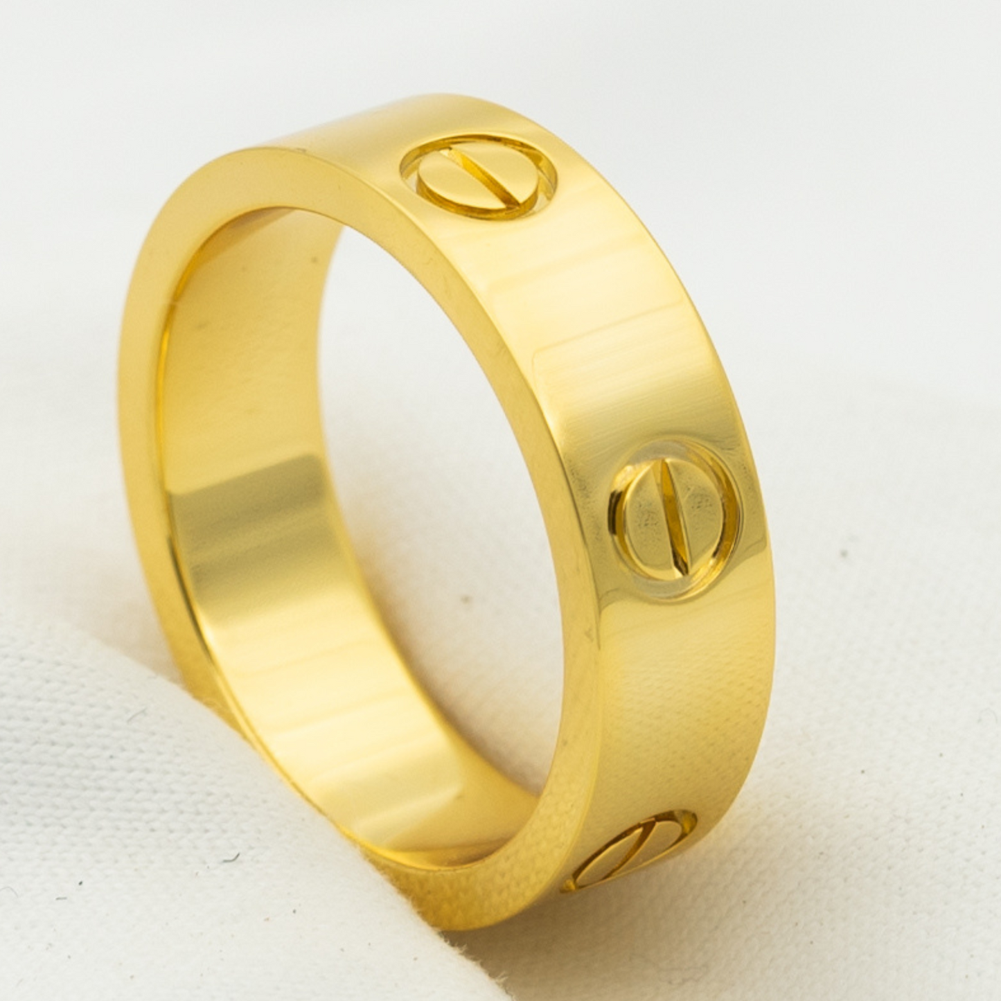 「ルームジュエリー」LOVEリング 5.5MM ダイヤなし