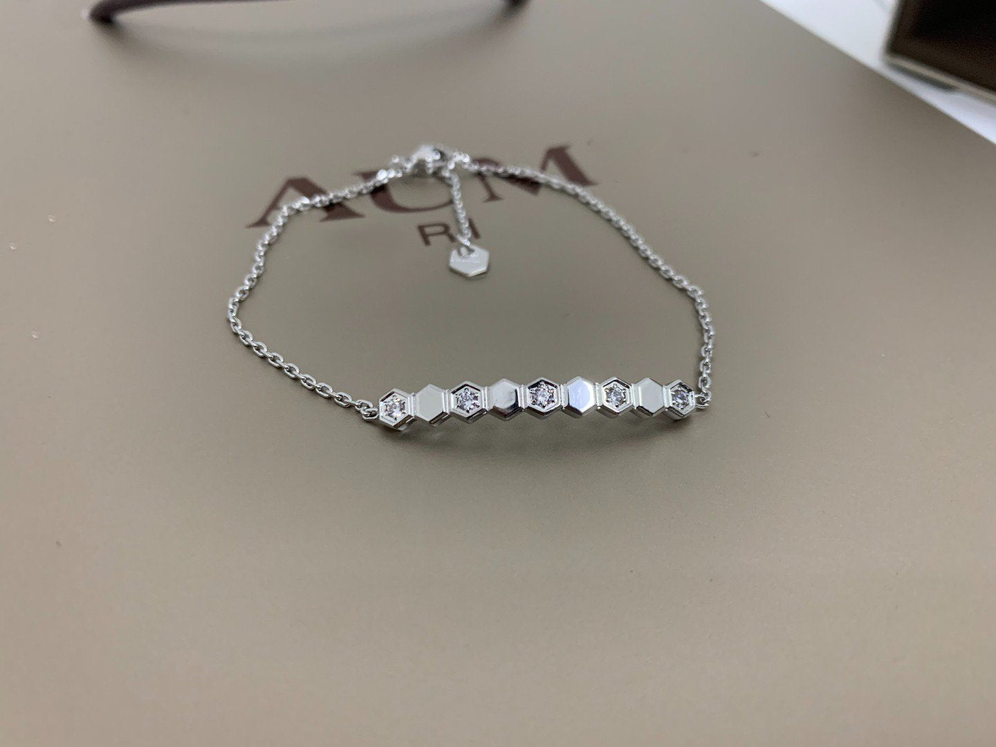 ®Lume Jewelry®ビーラブブレスレット ダイヤモンド