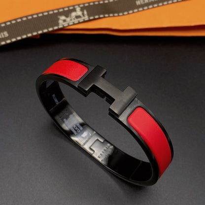 Lume Jewelry「CLIC HM SO ブラック レッド ブレスレット」