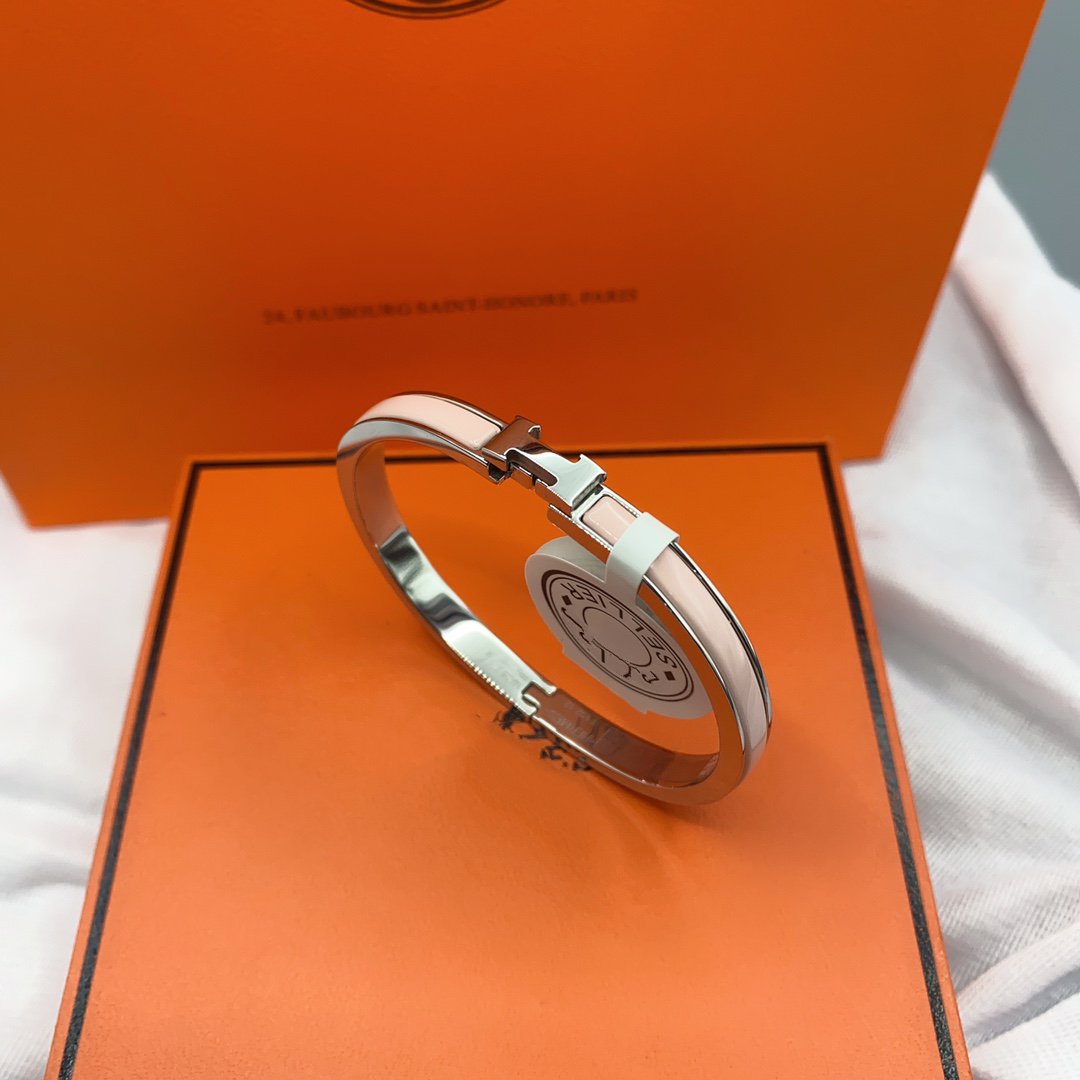 Lume Jewelry　クラシック HM クリック ピンク 8MM エナメル ブレスレット