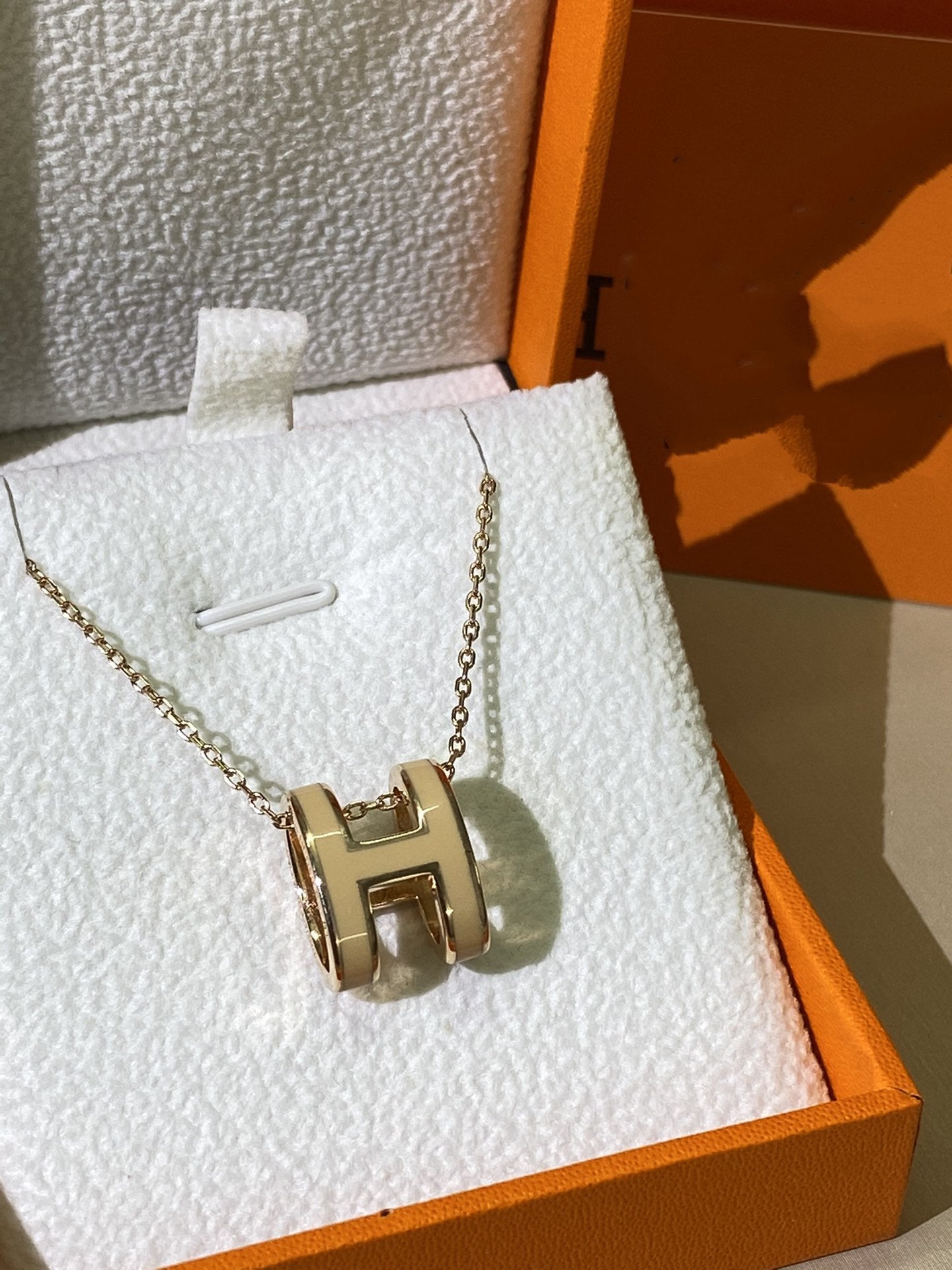 Lume Jewelry HM CLIC イエロー エナメル ゴールド ネックレス