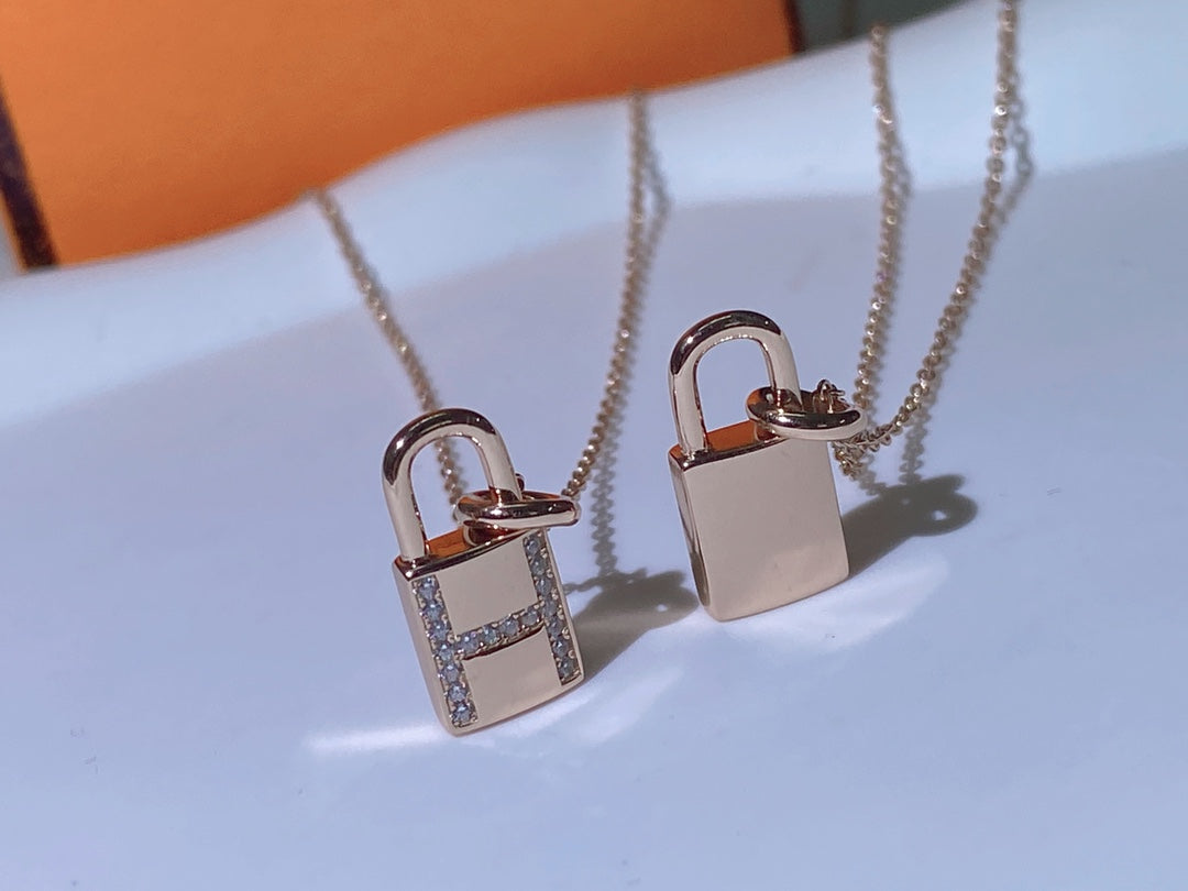 「ルームジュエリー」HMアドバンスドニッチロックヘッドネックレス ダイヤモンド