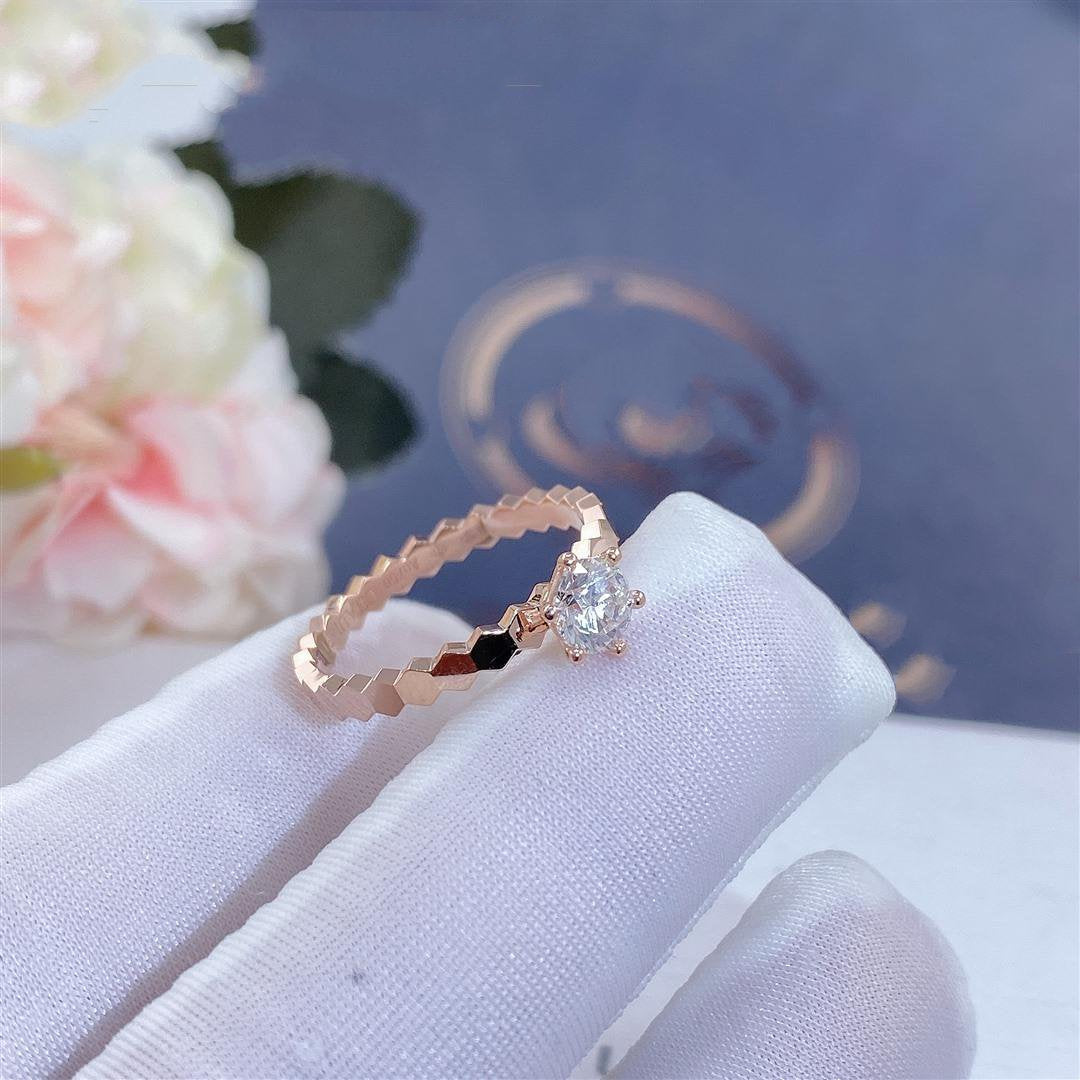 Lume Jewelry「BEE LOVE RING PINK GOLD 1 DIAMOND」